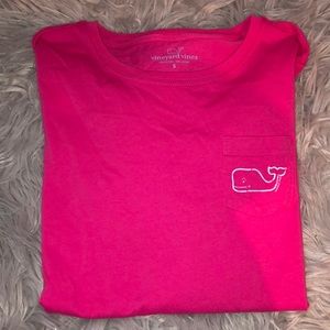 vineyard vines tee